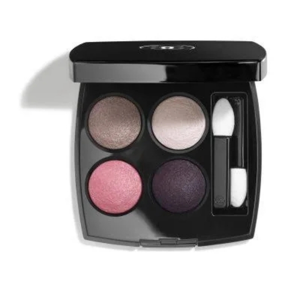 CHANEL Other - NWT Chanel Eyeshadow Quad - Tisse Camelia!!